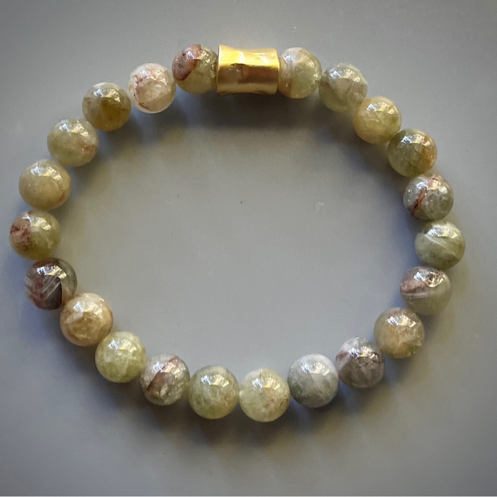 Olive Green Apitite Handcrafted Bead Bracelet - Picture 4 of 5